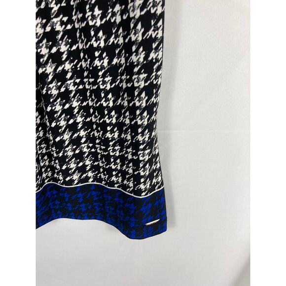 Calvin Klein Patterned Sleeveless Blouse Size Small - Picture 2 of 5